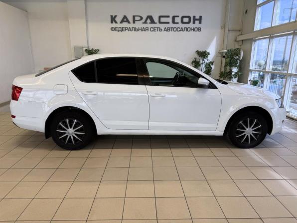 Skoda Octavia III (A7) с пробегом 2016 года, цена 840 000 рублей, 181000 км, лифтбек, Автокод Объявления
