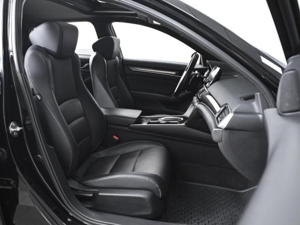 Honda Accord X с пробегом 2018 года, цена 3 449 000 рублей, 46672 км, седан, Автокод Объявления