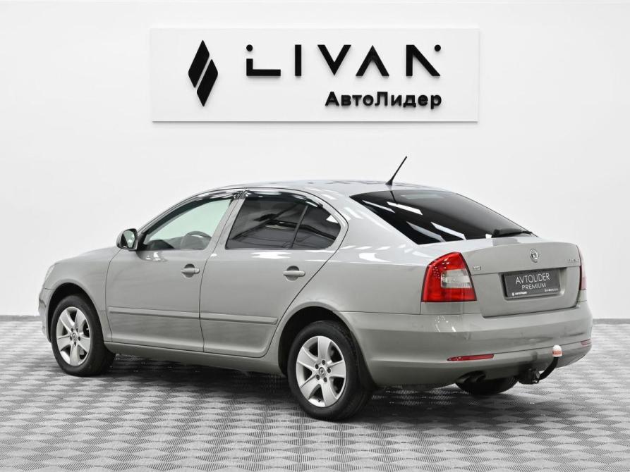 Skoda Octavia II (A5) Рестайлинг Москва  - изображение 2