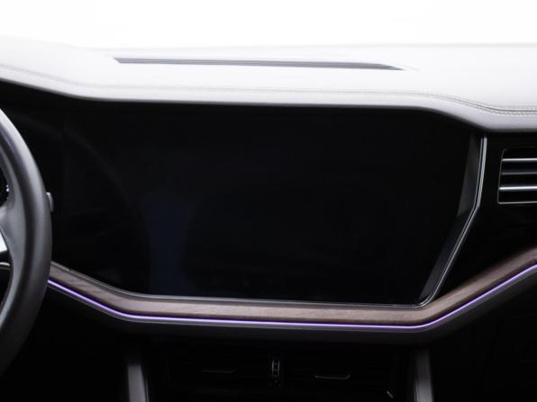 Volkswagen Touareg III с пробегом 2019 года, цена 4 884 000 рублей, 130397 км, внедорожник, Автокод Объявления