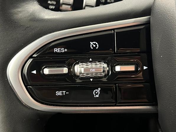 Omoda C5 I с пробегом 2023 года, цена 1 699 000 рублей, 59334 км, внедорожник, Автокод Объявления
