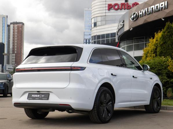 Li Auto (Lixiang) L6 с пробегом 2024 года, цена 5 198 000 рублей, 6455 км, внедорожник, Автокод Объявления