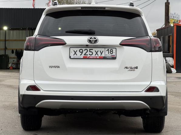 Toyota RAV4 IV (XA40) Рестайлинг с пробегом 2016 года, цена 2 399 000 рублей, 118900 км, внедорожник, Автокод Объявления
