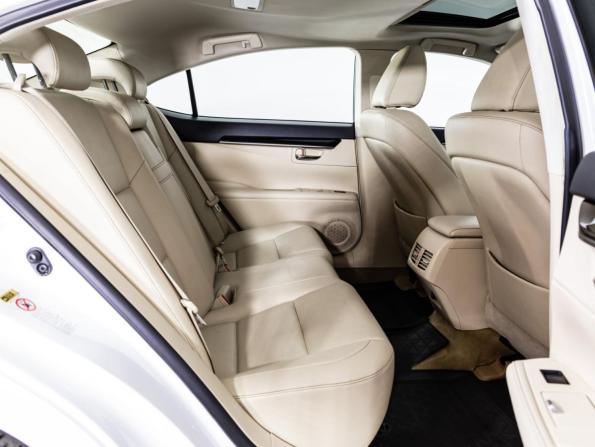 Lexus ES VI с пробегом 2013 года, цена 1 499 000 рублей, 210865 км, седан, Автокод Объявления