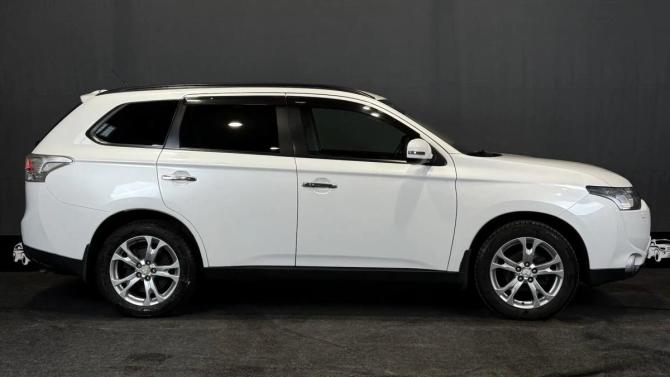 Mitsubishi Outlander III с пробегом 2012 года, цена 1 420 000 рублей, 152600 км, внедорожник, Автокод Объявления