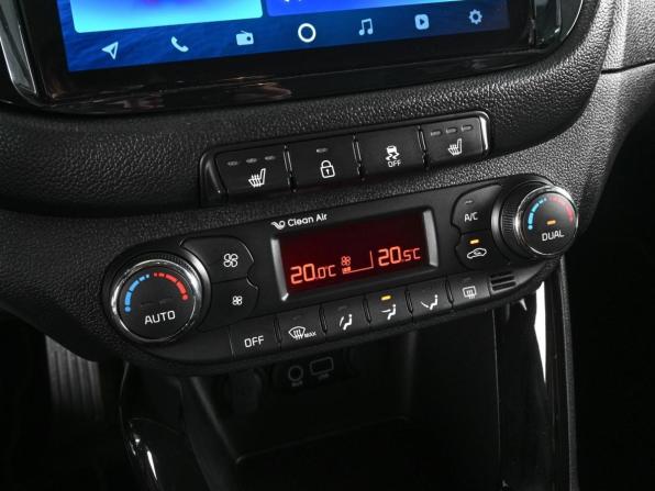 Kia Ceed II Рестайлинг с пробегом 2015 года, цена 1 099 000 рублей, 175750 км, универсал, Автокод Объявления