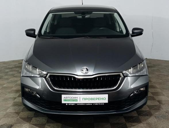 Skoda Rapid II с пробегом 2021 года, цена 1 499 000 рублей, 90000 км, лифтбек, Автокод Объявления