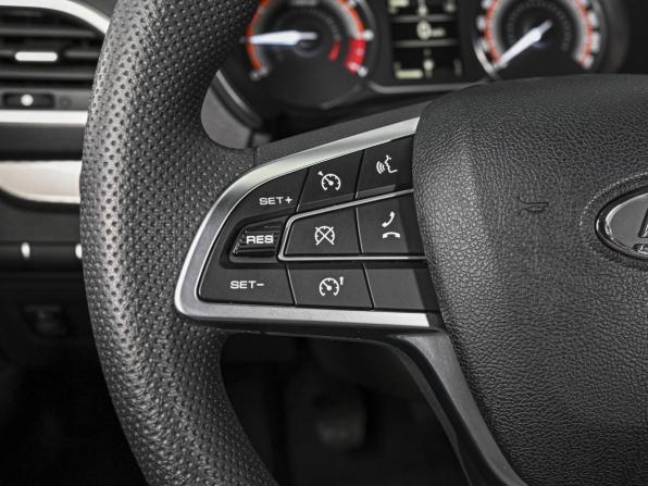 Lada (ВАЗ) Vesta I Рестайлинг (NG) с пробегом 2026 года, цена 1 575 000 рублей, 4395 км, седан, Автокод Объявления