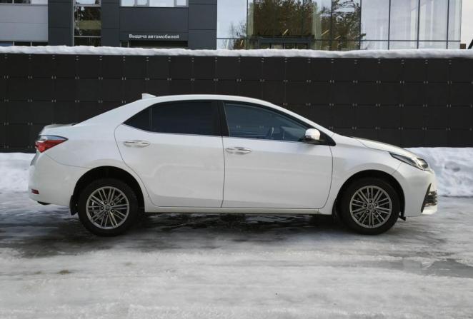 Toyota Corolla XI (E160 E170 E180) Рестайлинг 1 с пробегом 2018 года, цена 1 645 000 рублей, 83020 км, седан, Автокод Объявления