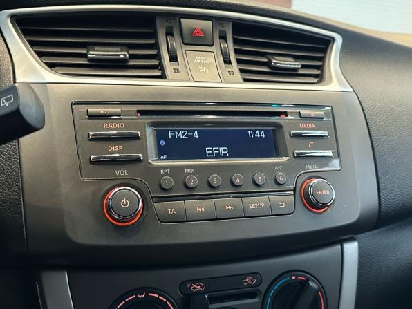 Nissan Tiida II с пробегом 2015 года, цена 1 099 900 рублей, 174445 км, хэтчбек, Автокод Объявления