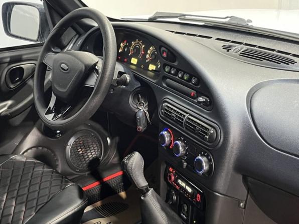 Lada (ВАЗ) Niva Travel I с пробегом 2023 года, цена 897 600 рублей, 100448 км, внедорожник, Автокод Объявления