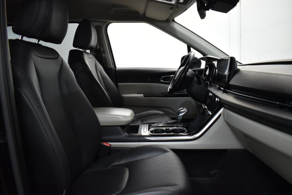 Kia Carnival IV Москва  - изображение 17