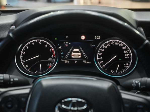 Toyota Camry VIII (XV70) Рестайлинг с пробегом 2021 года, цена 2 779 000 рублей, 80382 км, седан, Автокод Объявления