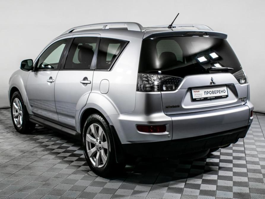 Mitsubishi Outlander II Рестайлинг Москва  - изображение 7