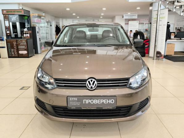 Volkswagen Polo V с пробегом 2015 года, цена 880 000 рублей, 99689 км, седан, Автокод Объявления