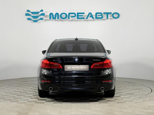 BMW 5 серии VII (G30/G31/G38) с пробегом 2019 года, цена 3 100 000 рублей, 124400 км, седан, Автокод Объявления