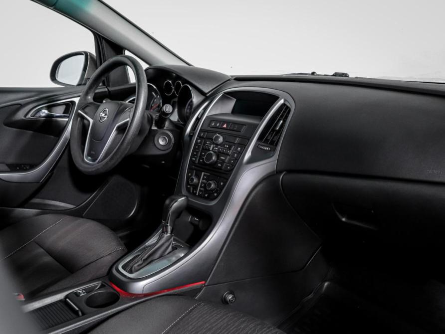Opel Astra J Рестайлинг Москва  - изображение 9