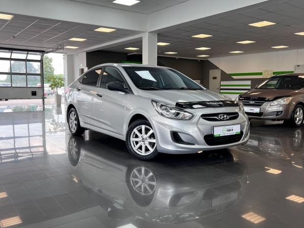 Hyundai Solaris I с пробегом 2013 года, цена 925 000 рублей, 116291 км, седан, Автокод Объявления