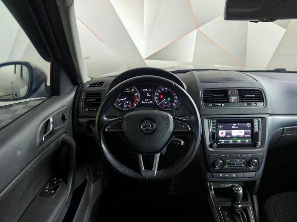 Skoda Yeti I Рестайлинг с пробегом 2015 года, цена 1 543 000 рублей, 104172 км, внедорожник, Автокод Объявления