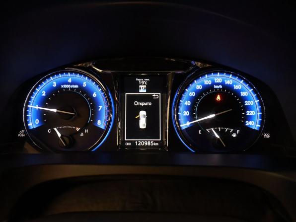 Toyota Camry VII (XV50) Рестайлинг с пробегом 2015 года, цена 2 085 000 рублей, 120985 км, седан, Автокод Объявления