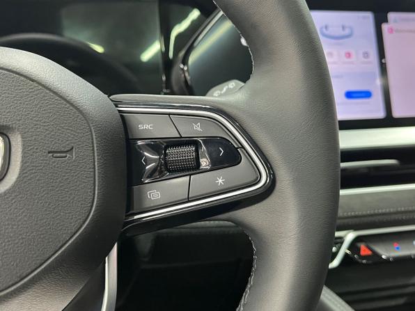 Geely Monjaro I с пробегом 2024 года, цена 3 629 900 рублей, 23000 км, внедорожник, Автокод Объявления