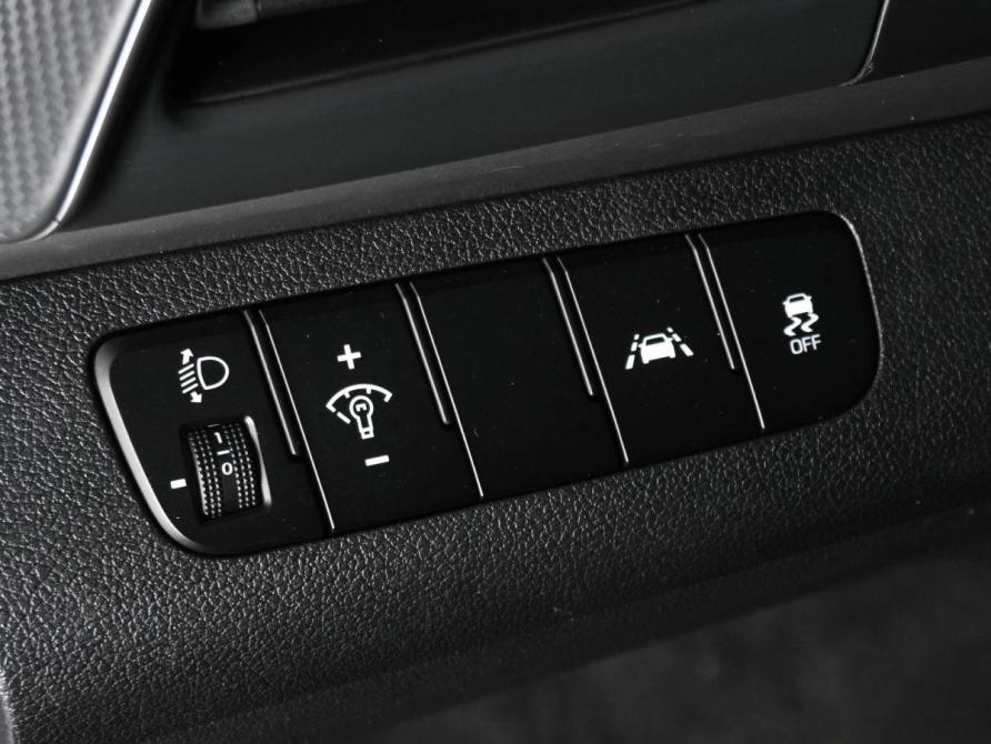 Hyundai Avante VI Рестайлинг Ростов-на-Дону  - изображение 22