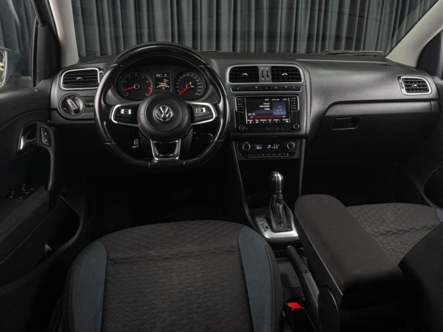 Volkswagen Polo V Рестайлинг Тюмень  - изображение 6