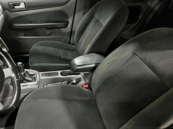 Ford Focus II с пробегом 2007 года, цена 391 140 рублей, 202745 км, седан, Автокод Объявления
