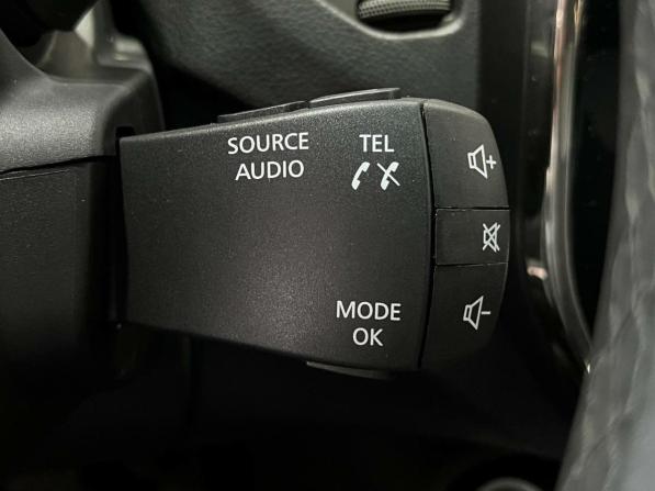 Renault Kaptur I Рестайлинг с пробегом 2021 года, цена 1 390 000 рублей, 71504 км, внедорожник, Автокод Объявления