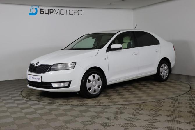 Skoda Rapid I с пробегом 2016 года, цена 899 990 рублей, 211546 км, лифтбек, Автокод Объявления