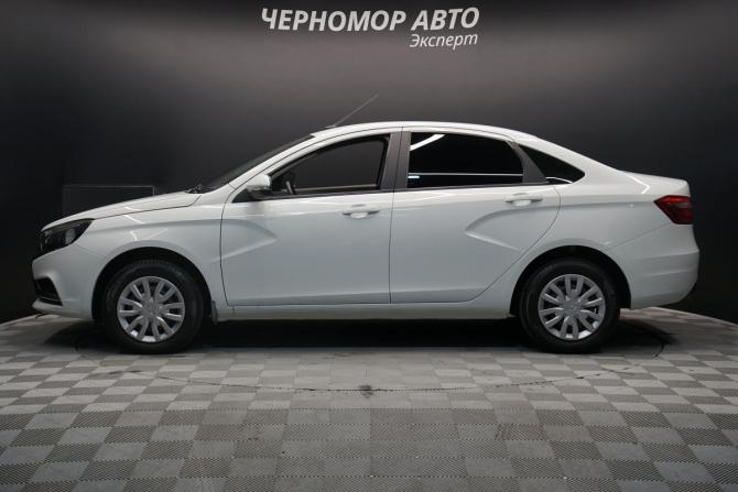 Lada (ВАЗ) Vesta I с пробегом 2022 года, цена 1 140 000 рублей, 59000 км, седан, Автокод Объявления