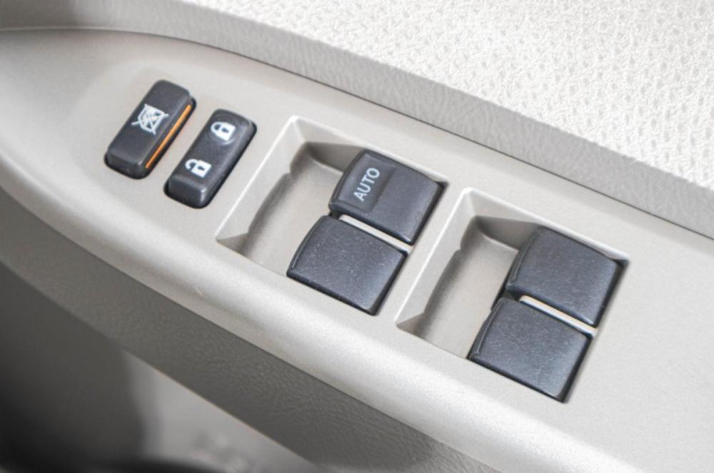 Toyota Belta I Барнаул  - изображение 13