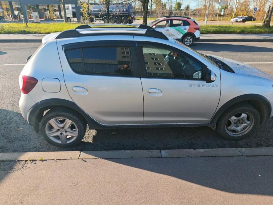 Renault Sandero II Санкт-Петербург  - изображение 7