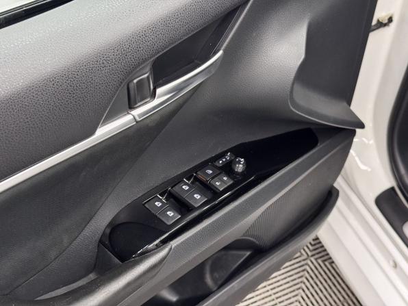 Toyota Camry VIII (XV70) с пробегом 2019 года, цена 2 320 000 рублей, 142561 км, седан, Автокод Объявления