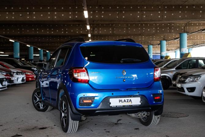 Renault Sandero II Рестайлинг с пробегом 2019 года, цена 1 270 000 рублей, 119100 км, хэтчбек, Автокод Объявления