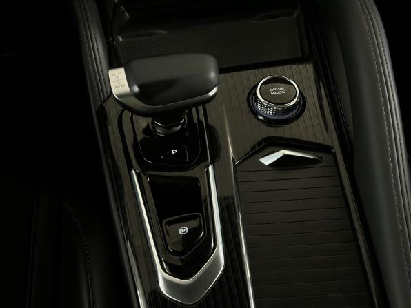 Geely Monjaro I с пробегом 2024 года, цена 3 149 000 рублей, 50181 км, внедорожник, Автокод Объявления