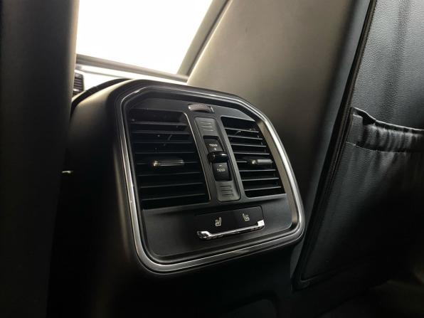 Porsche Macan I с пробегом 2016 года, цена 4 497 000 рублей, 168058 км, внедорожник, Автокод Объявления
