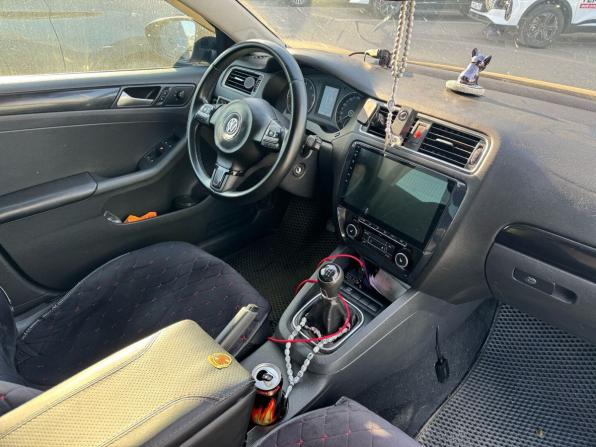 Volkswagen Jetta VI с пробегом 2012 года, цена 850 000 рублей, 173665 км, седан, Автокод Объявления