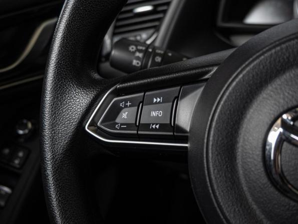 Mazda CX-4 I Рестайлинг с пробегом 2023 года, цена 2 620 000 рублей, 31966 км, внедорожник, Автокод Объявления