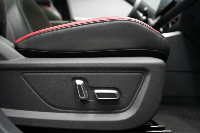 JETOUR DASHING I с пробегом 2023 года, цена 2 270 000 рублей, 34777 км, внедорожник, Автокод Объявления