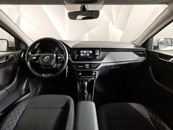 Skoda Rapid II с пробегом 2021 года, цена 1 680 000 рублей, 77553 км, лифтбек, Автокод Объявления