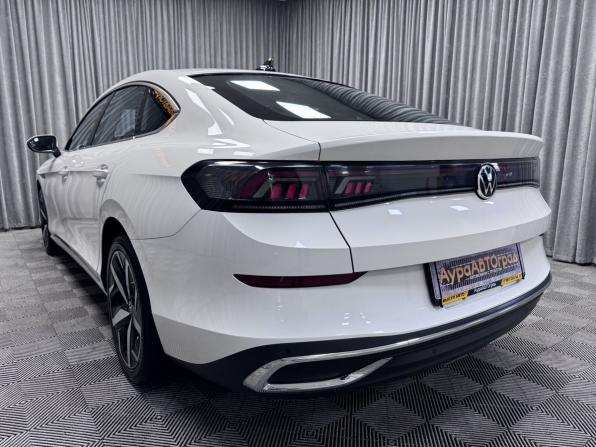 Volkswagen Lamando II с пробегом 2022 года, цена 2 850 000 рублей, 51744 км, лифтбек, Автокод Объявления