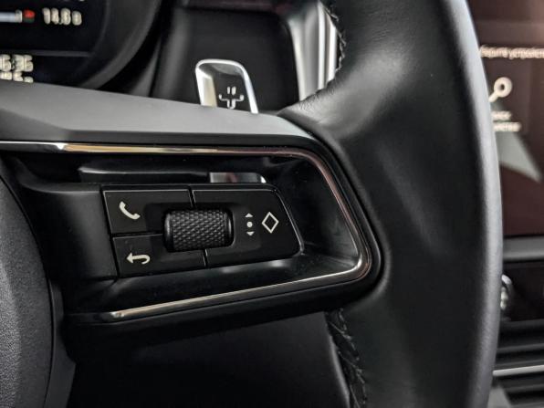 Porsche Macan I Рестайлинг 2 с пробегом 2023 года, цена 8 170 000 рублей, 4927 км, внедорожник, Автокод Объявления