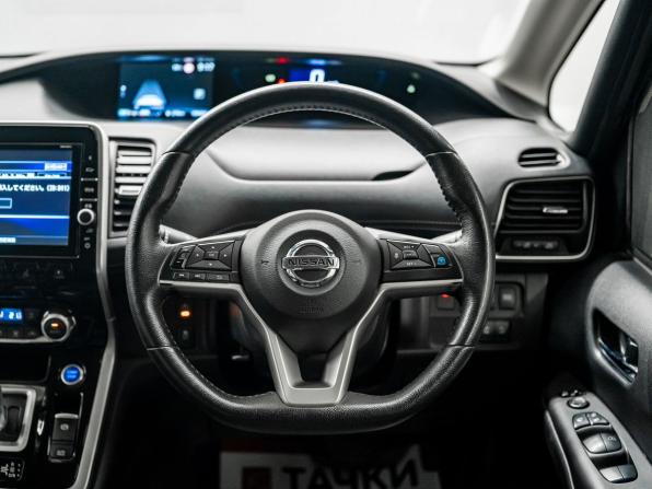 Nissan Serena V (C27) с пробегом 2019 года, цена 2 279 000 рублей, 109327 км, минивэн, Автокод Объявления