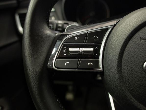 Kia Optima IV Рестайлинг с пробегом 2019 года, цена 1 590 000 рублей, 221040 км, седан, Автокод Объявления