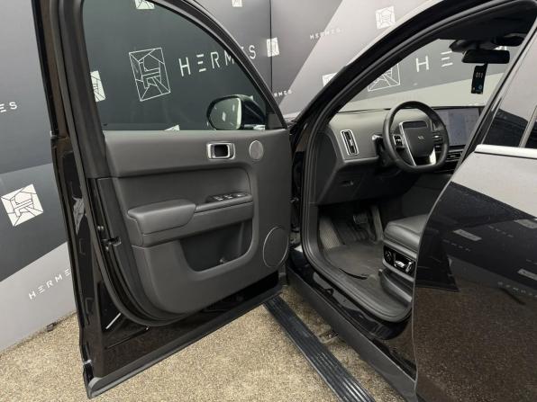Li Auto (Lixiang) L7 I с пробегом 2023 года, цена 5 649 000 рублей, 27889 км, внедорожник, Автокод Объявления
