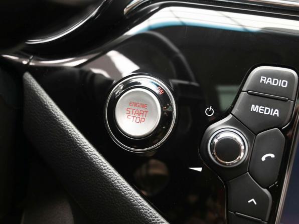 Kia Ceed II Рестайлинг с пробегом 2016 года, цена 1 499 000 рублей, 196180 км, универсал, Автокод Объявления