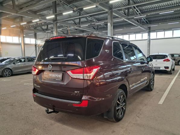 SsangYong Korando Turismo I с пробегом 2013 года, цена 1 700 000 рублей, 286725 км, минивэн, Автокод Объявления