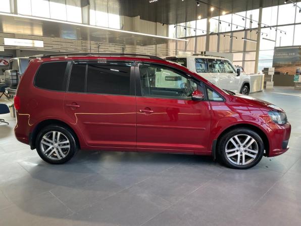 Volkswagen Touran I Рестайлинг 2 с пробегом 2011 года, цена 760 300 рублей, 133075 км, компактвэн, Автокод Объявления