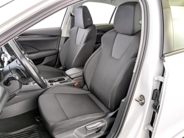 Skoda Octavia IV (A8) с пробегом 2021 года, цена 2 400 000 рублей, 69993 км, лифтбек, Автокод Объявления